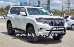TOYOTA – LAND CRUISER PRADO (TX / 7 SEATER / 4WD)