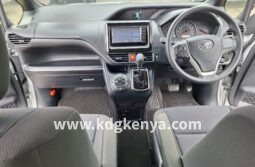 
TOYOTA – VOXY (X / 4WD / 8 SEATER) full									
