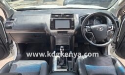 
										TOYOTA  – LAND CRUISER PRADO (TX / 5 SEATER / 4WD) full									
