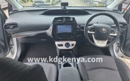 TOYOTA – PRIUS (S SAFETY PLUS / 1.8L HYBRID)