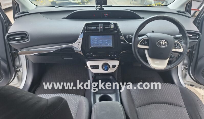 TOYOTA – PRIUS (S SAFETY PLUS / 1.8L HYBRID) full