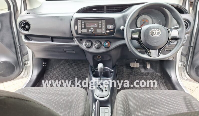 TOYOTA – VITZ (NON – HYBRID BASE TRIM) full