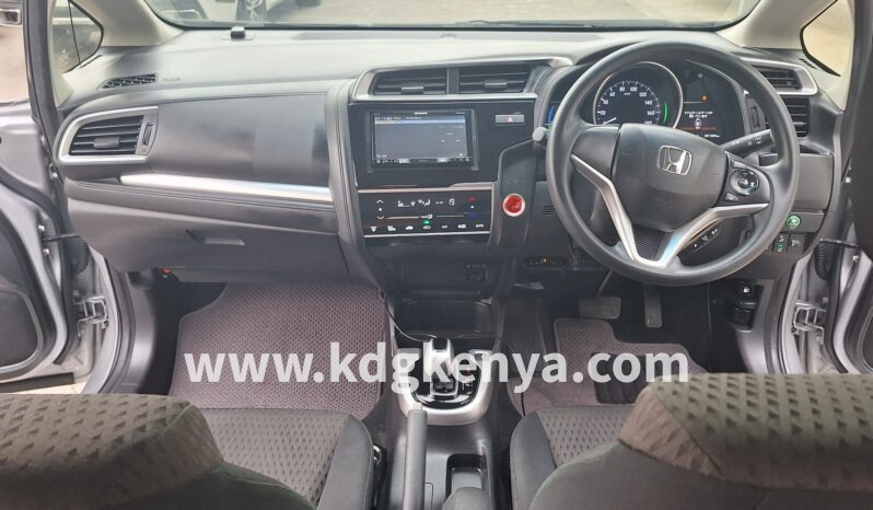 
								HONDA – FIT (HYBRID F / 4WD) full									