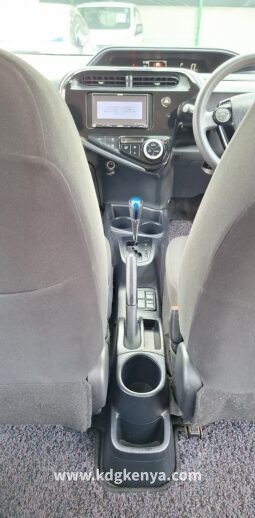 
										TOYOTA – AQUA (HYBRID) full									