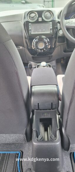 
										NISSAN – NOTE (E-POWER X / 4WD) full									