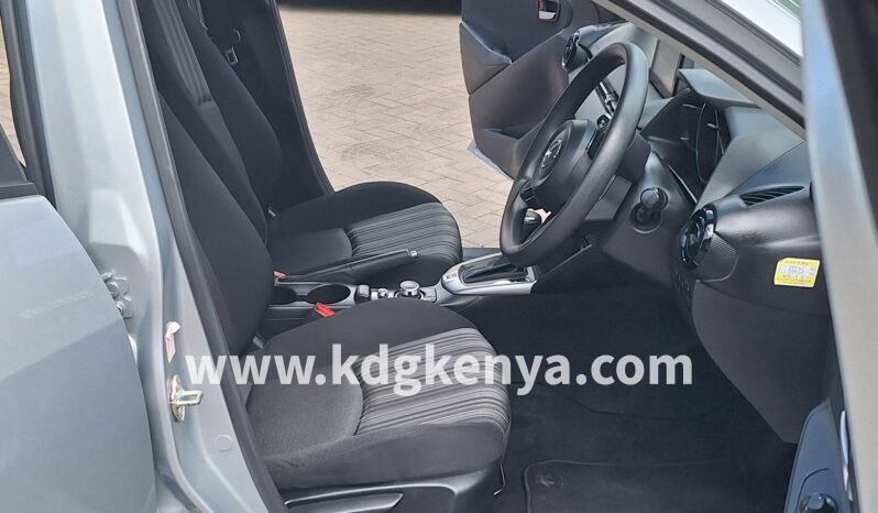 
								MAZDA – DEMIO (13C / 4WD) full									