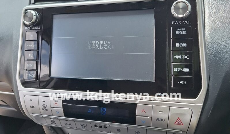 
								TOYOTA  – LAND CRUISER PRADO (TX / 5 SEATER / 4WD) full									
