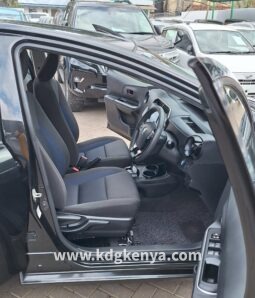 
										TOYOTA – AQUA (HYBRID) full									