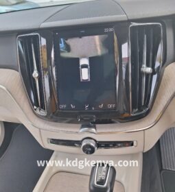 
VOLVO – XC60  (T5 INSCRIPTION / AWD) full									