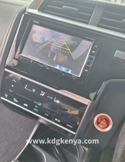 HONDA – FIT (1.3L HYBRID / 4WD) full