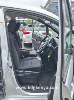 
TOYOTA – VOXY (X / 4WD / 8 SEATER) full									