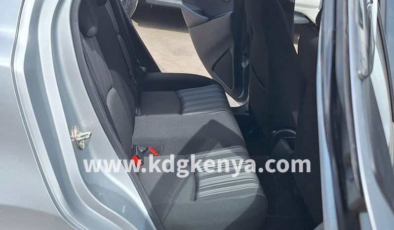
								MAZDA – DEMIO (13C / 4WD) full									