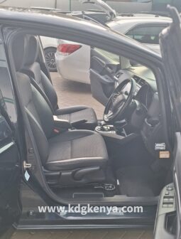 HONDA – FIT (1.3L HYBRID / 4WD) full