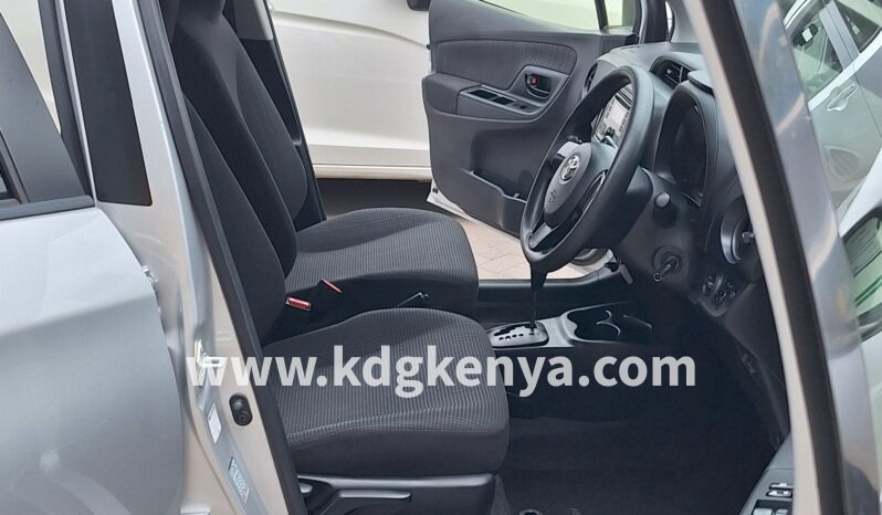 TOYOTA – VITZ (NON – HYBRID BASE TRIM) full