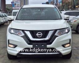 NISSAN – X TRAIL (20Xi / 4WD)