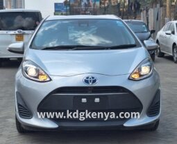 TOYOTA – AQUA (S GRADE / HYBRID)
