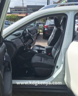 NISSAN X TRAIL (20 Xi / 4WD) full