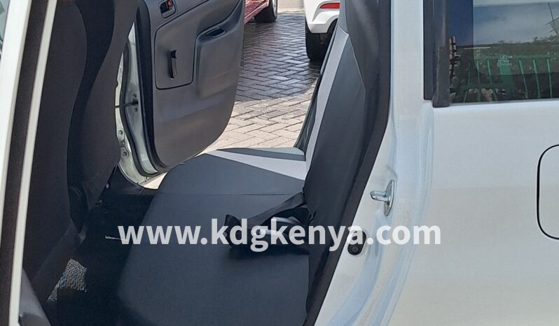 
TOYOTA  –  SUCCEED VAN (DX COMFORT) full									