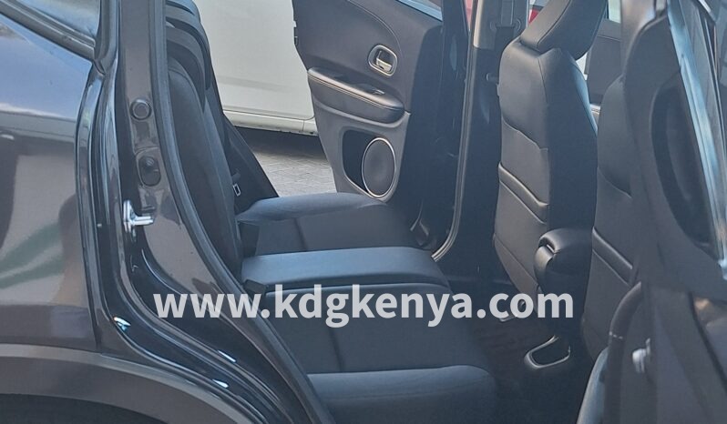 
HONDA – VEZEL (HYBRID Z HONDA SENSING) full									