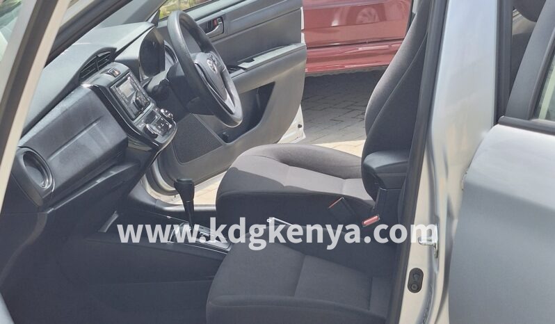 
TOYOTA – COROLLA AXIO ( HYBRID EX) full									