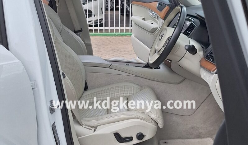 
VOLVO – XC90 (T6 INSCRIPTION / AWD) full									