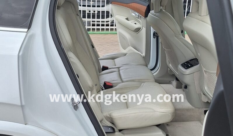 
VOLVO – XC90 (T6 INSCRIPTION / AWD) full									