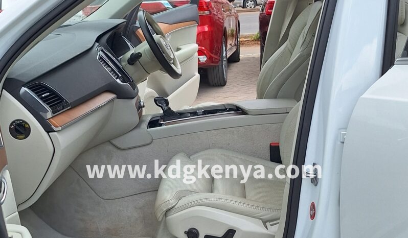 
VOLVO – XC90 (T6 INSCRIPTION / AWD) full									