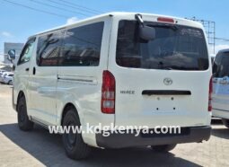 TOYOTA – HIACE (DX / 4WD) full