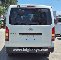 TOYOTA – HIACE (DX / 4WD) full