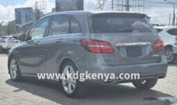 MERCEDES – BENZ B180 (B180 / 1.6L / FWD) full