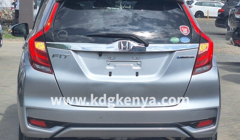 
HONDA – FIT (1.5L  HYBRID / 2WD) full									