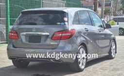 MERCEDES – BENZ B180 (B180 / 1.6L / FWD) full