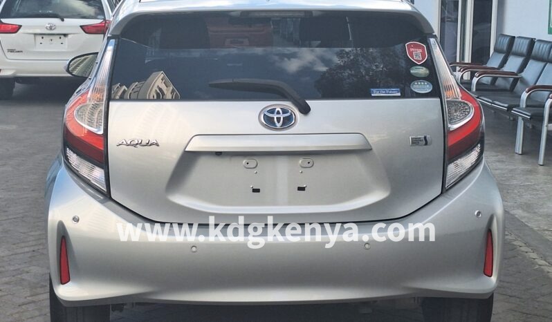 
TOYOTA – AQUA ( G GRADE) full									