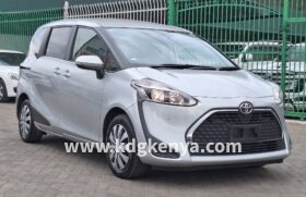 TOYOTA – SIENTA (X V PACKAGE / 7 SEATER / 2WD)