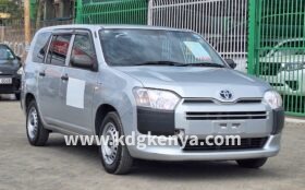 TOYOTA – SUCCEED VAN (HYBRID DX COMFORT)