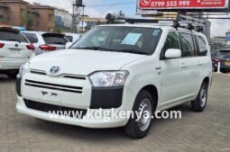 TOYOTA – SUCCEED VAN (HYBRID DX COMFORT)