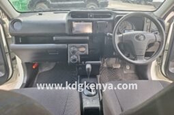 TOYOTA – PROBOX VAN (HYBRID DX COMFORT)