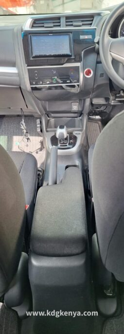 
HONDA – FIT (1.5L  HYBRID / 2WD) full									