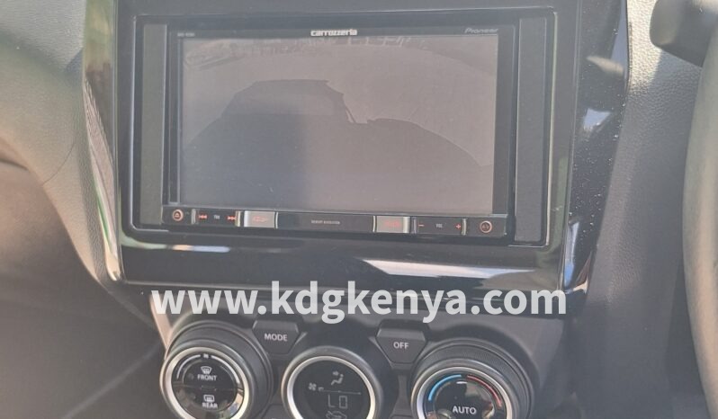 
								SUZUKI – SWIFT (XG GRADE) full									