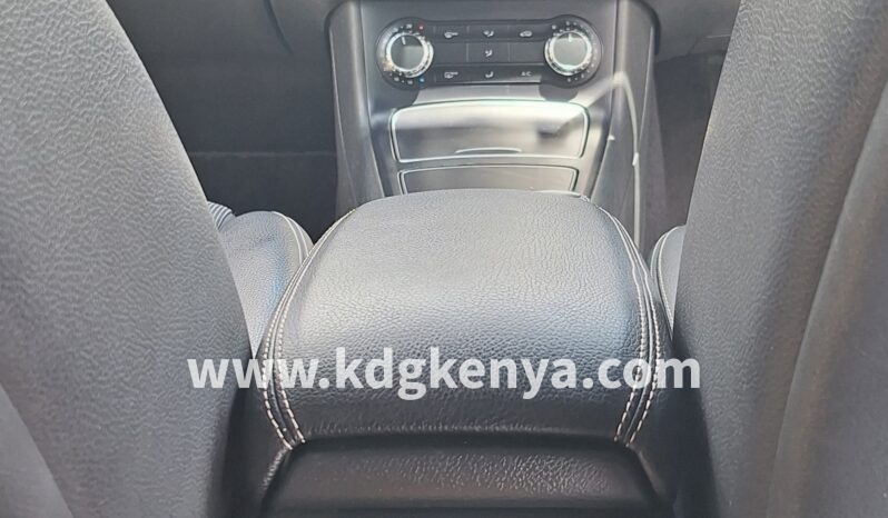 
MERCEDES – BENZ  B CLASS (B180 / 1.6L / FWD) full									