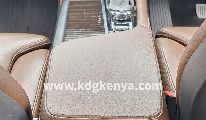 
								VOLVO – XC90 ( T5 INSCRIPTION / AWD) full									