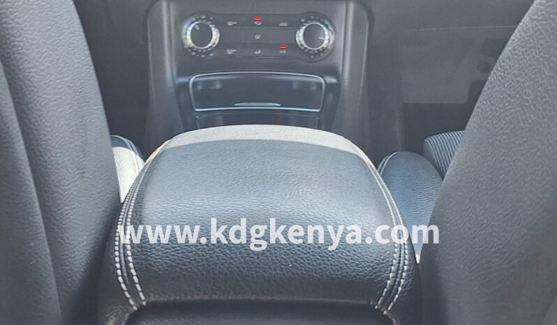 
MERCEDES – BENZ B180  (B180 / 1.6L / FWD) full									