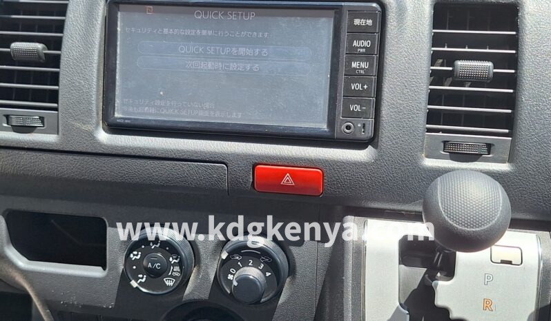 
TOYOTA – HIACE (DX / 4WD) full									