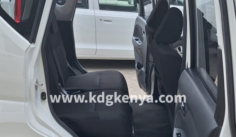 
DAIHATSU – MOVE (X SA III) full									