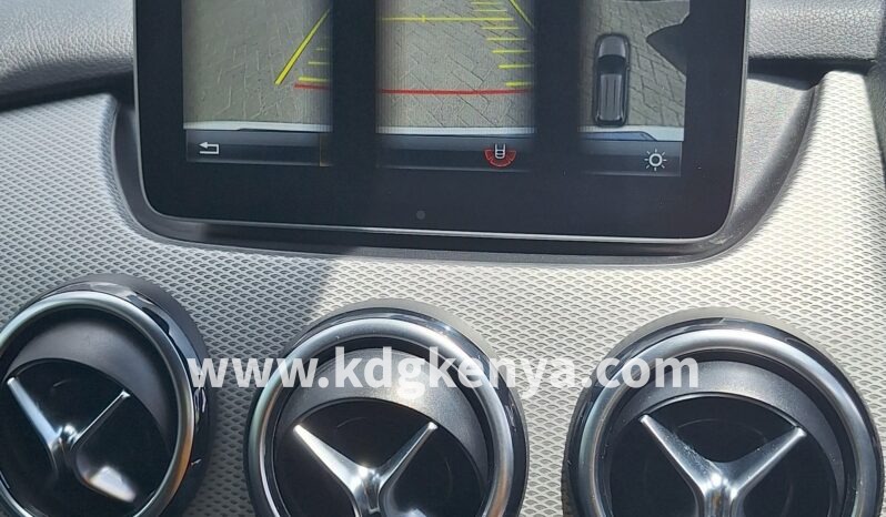 
MERCEDES – BENZ  B CLASS (B180 / 1.6L / FWD) full									