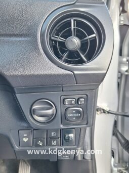 
										TOYOTA – COROLLA FIELDER (X GRADE / 2WD) full									