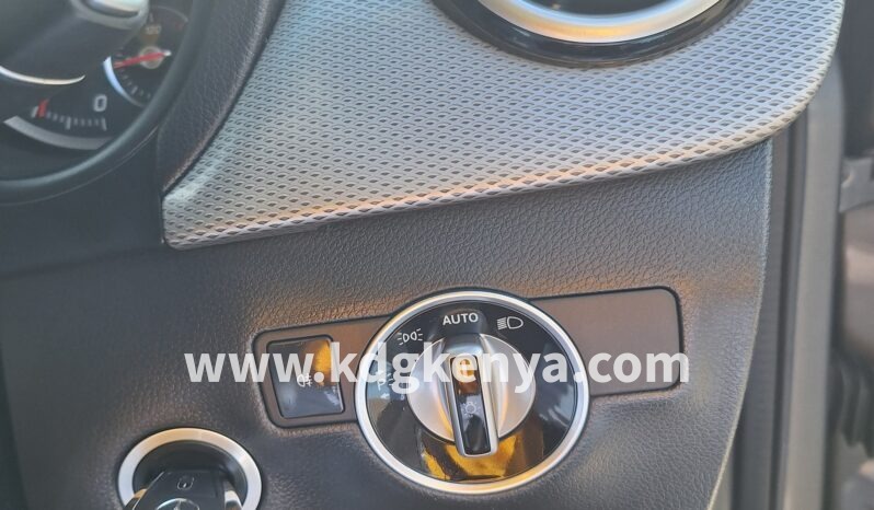 
MERCEDES – BENZ B180  (B180 / 1.6L / FWD) full									