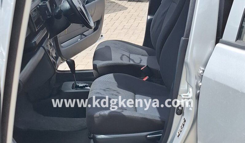 
TOYOTA – SUCCEED VAN (HYBRID DX COMFORT) full									