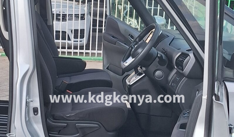 
NISSAN – SERENA (S GRADE / 7 SEATER ) full									