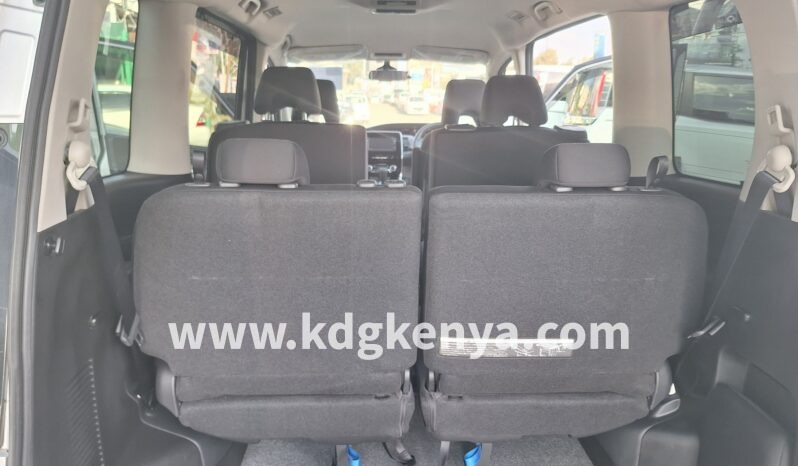 
NISSAN – SERENA  (X V SELECTION / 7 SEATER ) full									
